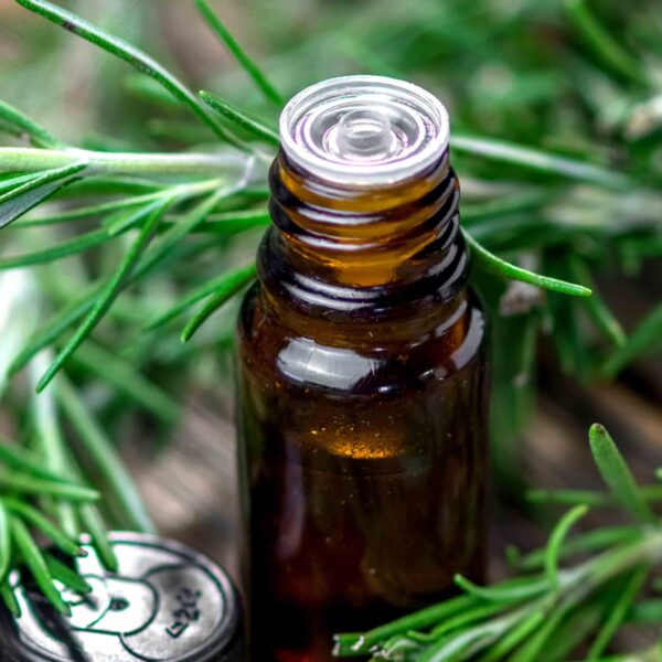 rosemary essential oil 1