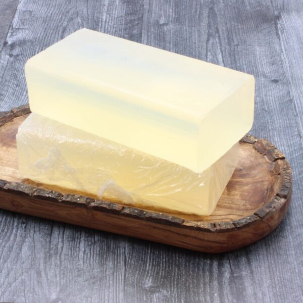 clear glycerin melt and pour soap base 1