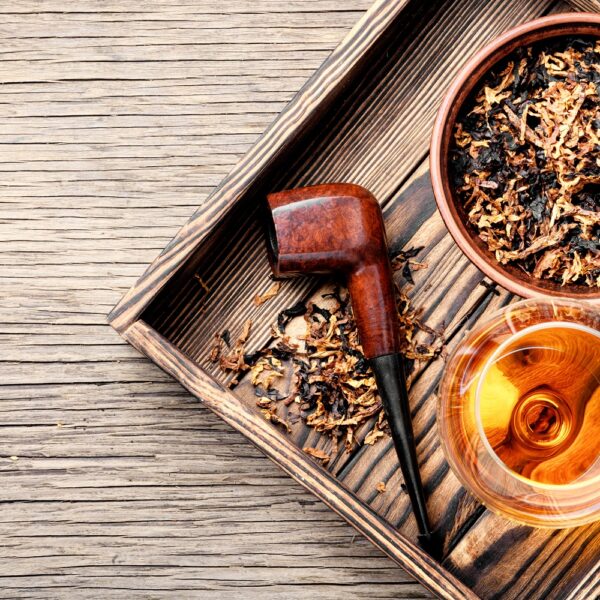 tobacco leaf and amber