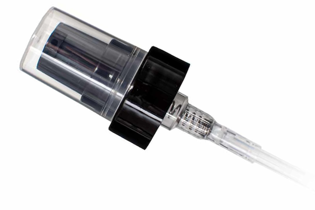 4OZ BLACK TREATMENT PUMP 22/400 (NO BOTTLES)