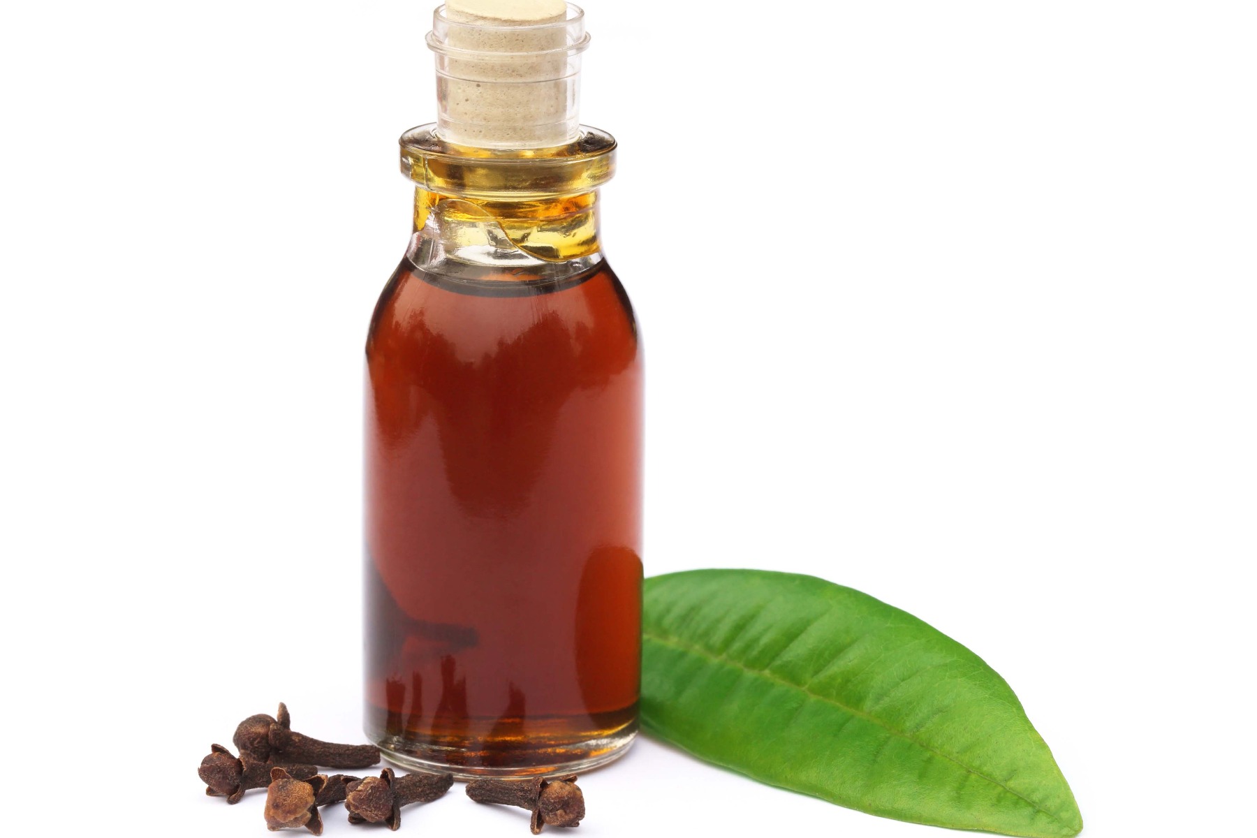 clove leaf essential oil 1
